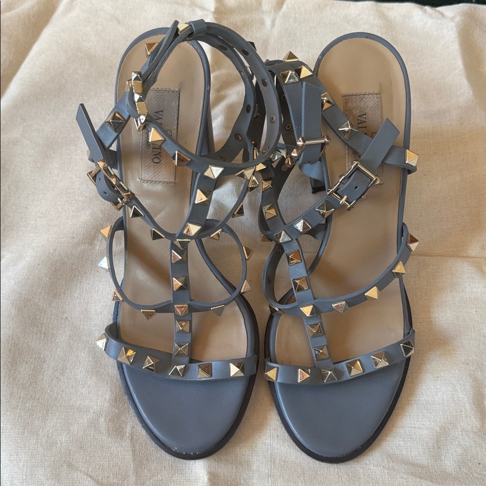 Valentino Garavani rockstud sandals